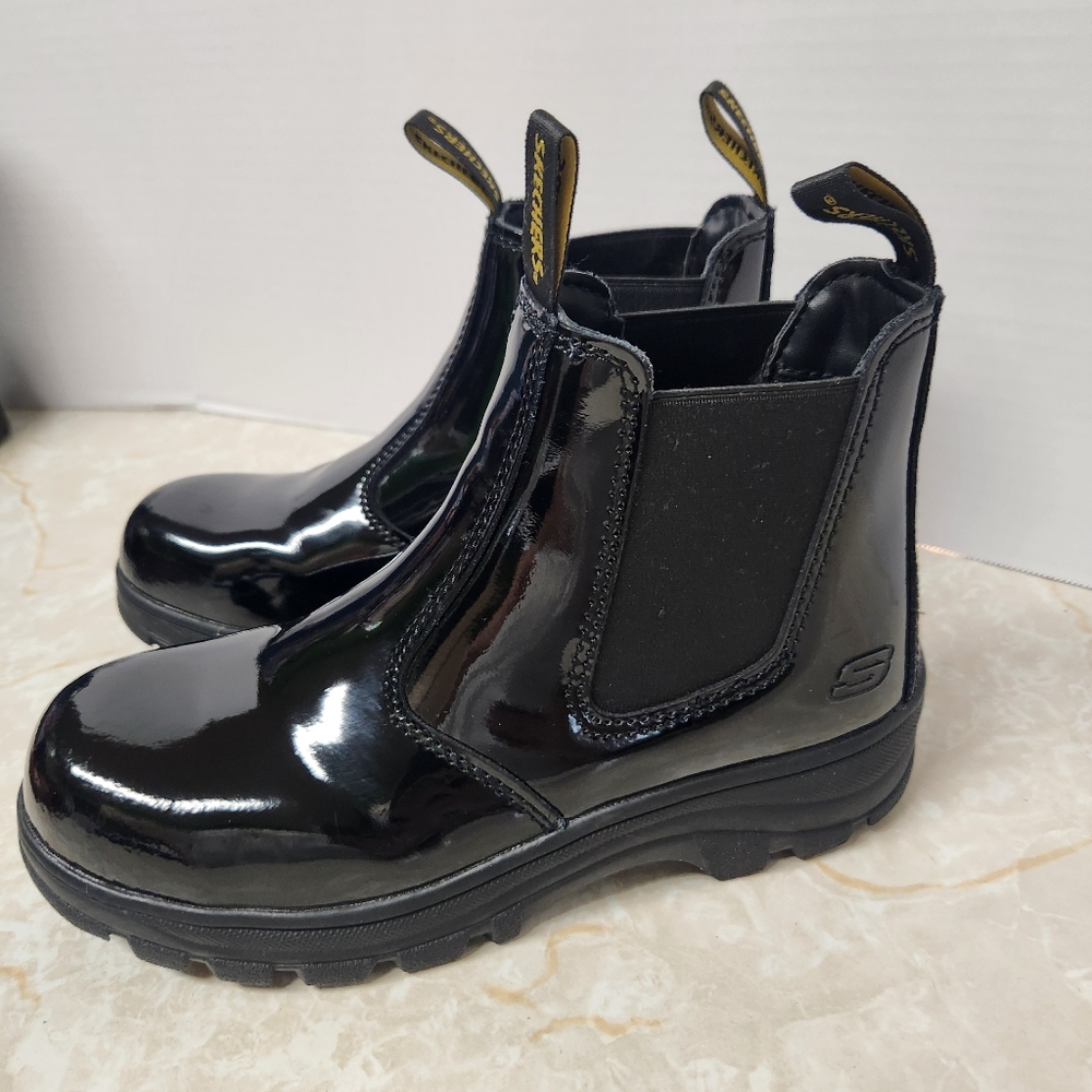 Skechers Women's Workshire Sohlei Black Patent Leather Boots Sz 8.5
